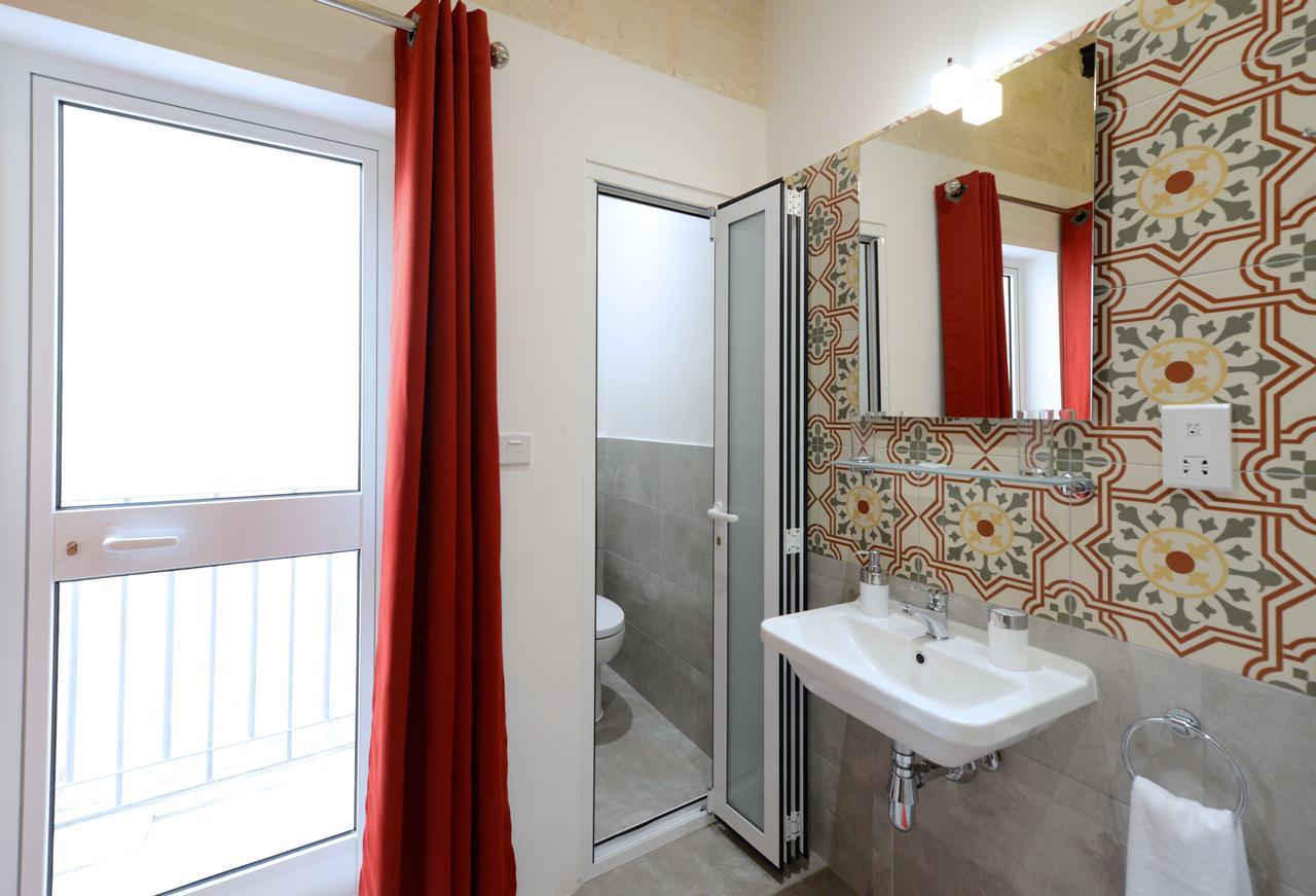 Vallettastay Lovely House Private Rooms Exteriör bild